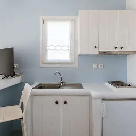 Ninemia Tinos Grand 203 Kionia